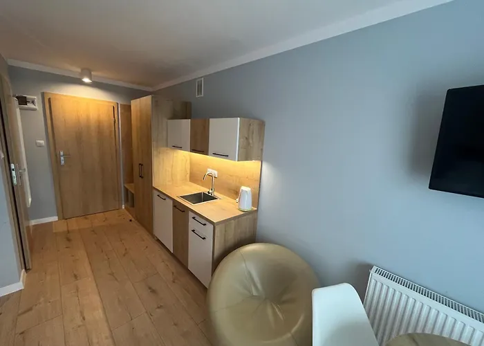 Varsovia * Rowy (Pomerania)